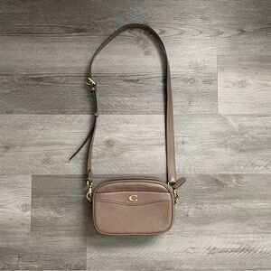 coach camera crossbody bag